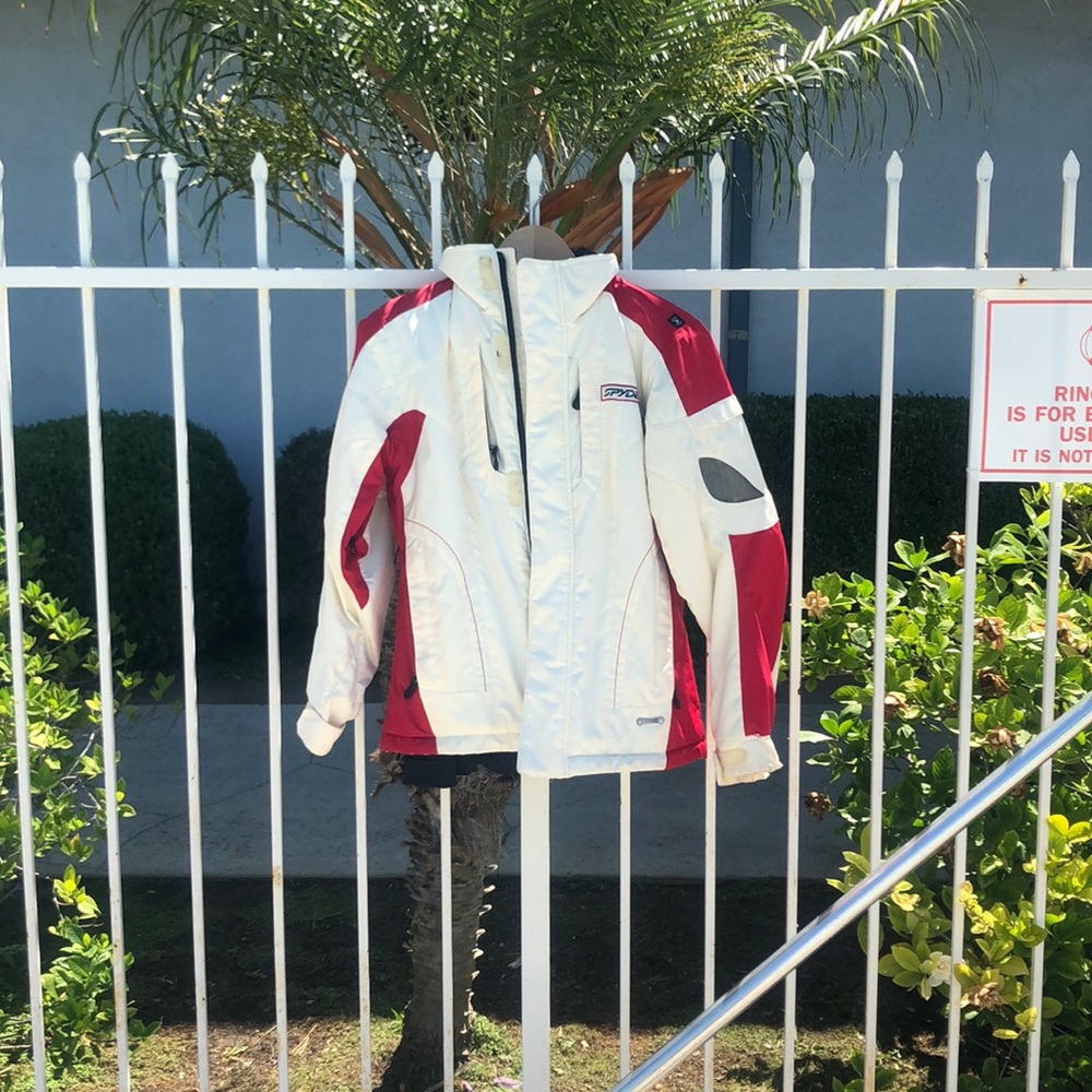 Very Nice Ski Jacket - image 1